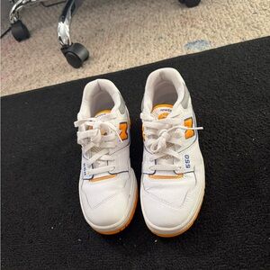 New balance 550 orange and blue lakers color way